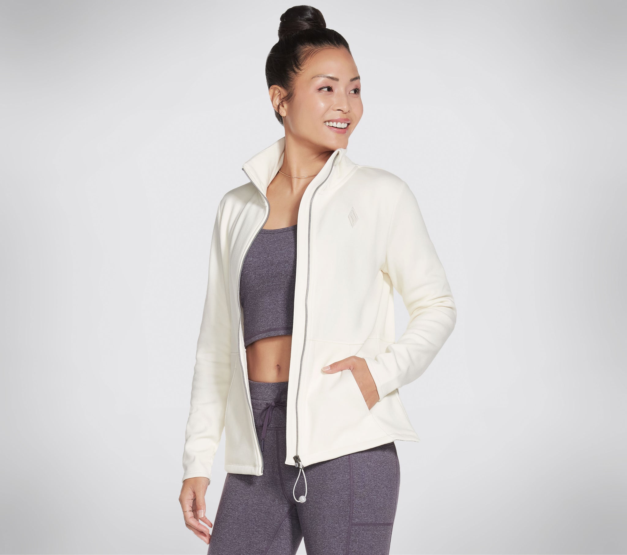 Skechers womens Jacket : : Clothing, Shoes & Accessories